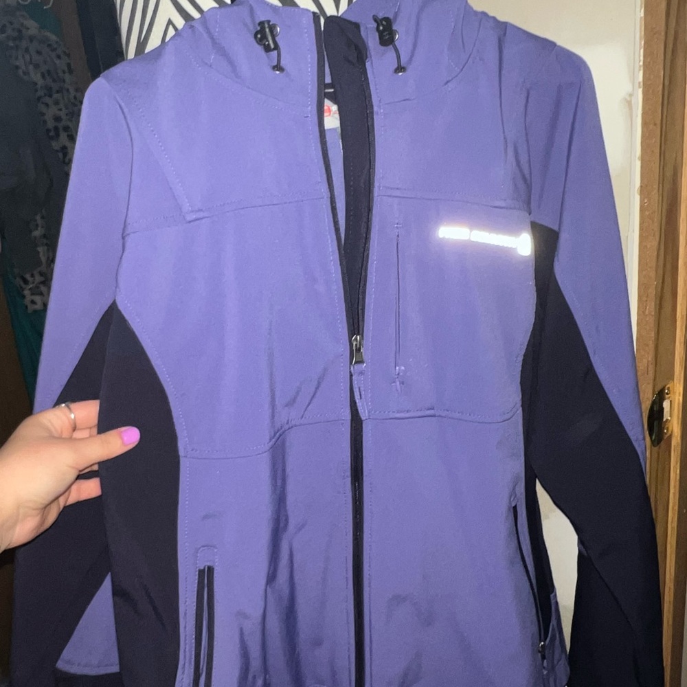 Free country kids coat (rain coat material)